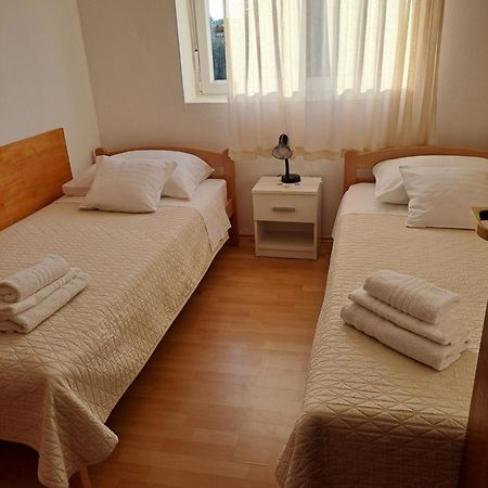 Villa Maria Novigrad  ภายนอก รูปภาพ
